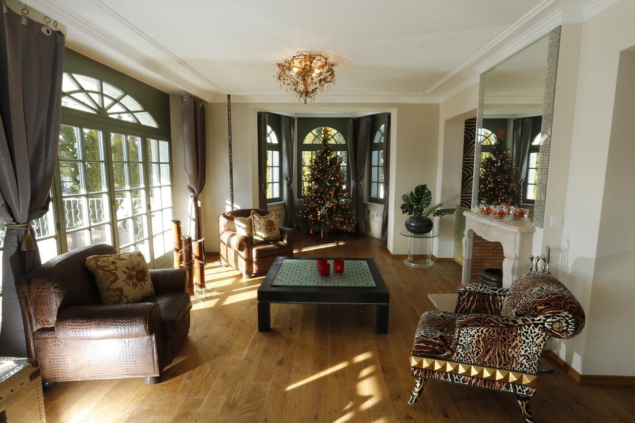 Villa Regina Віляр-на-Олоні Екстер'єр фото